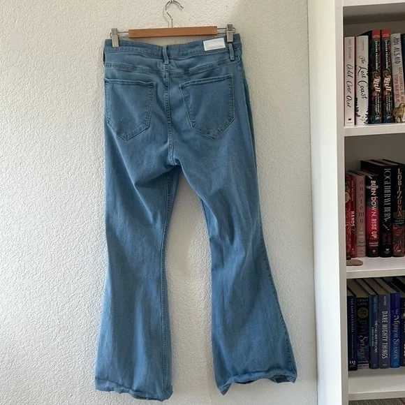 HOLLISTER Jeans Flare Junior's High Rise wide leg Stretch Light Wash Denim 13R - Picture 10 of 10